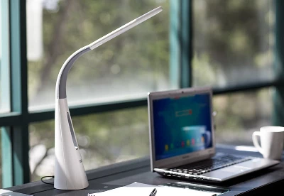 Mount-It! Turcom AirLight Ultrabright LED Desk Lamp With Bladeless Three Speeds Fan Panel | White 1 Mount-It! Turcom AirLight Ultrabright LED Desk Lamp With Bladeless Three Speeds Fan Panel | White