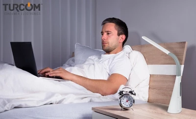 Mount-It! Turcom AirLight Ultrabright LED Desk Lamp With Bladeless Three Speeds Fan Panel | White 7 Mount-It! Turcom AirLight Ultrabright LED Desk Lamp With Bladeless Three Speeds Fan Panel | White - Image 7